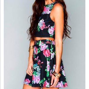 Show Me Your MuMu Set Jardina Stretch Top & Skirt